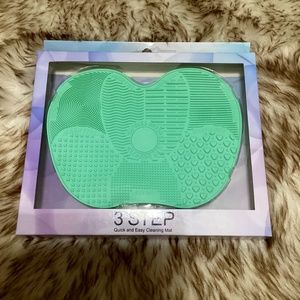 Brush Cleaning Mat (New)